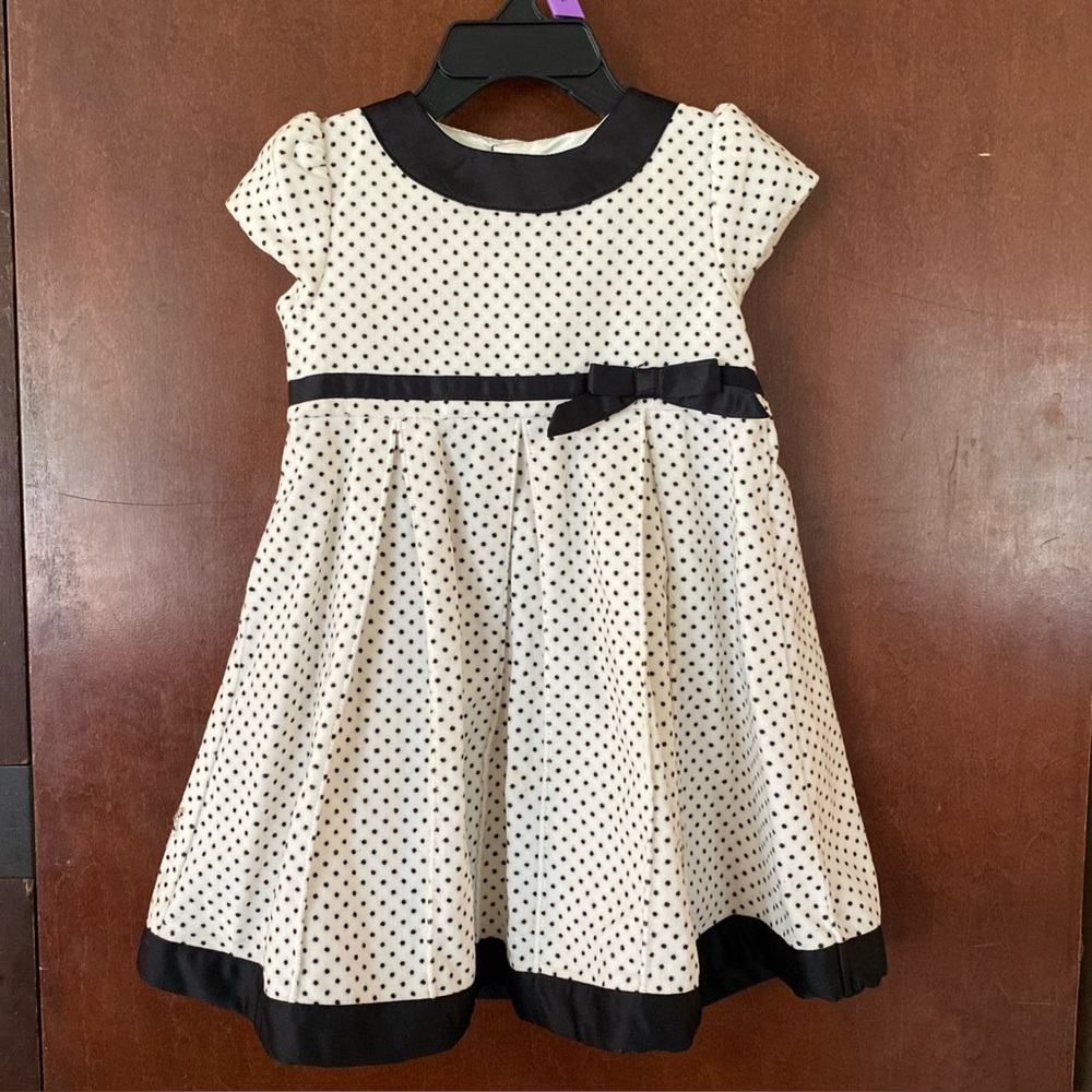 CARTER'S White Black Dotted Velvet Dress Polka Dot CHRISTMAS Girls 18 Mos